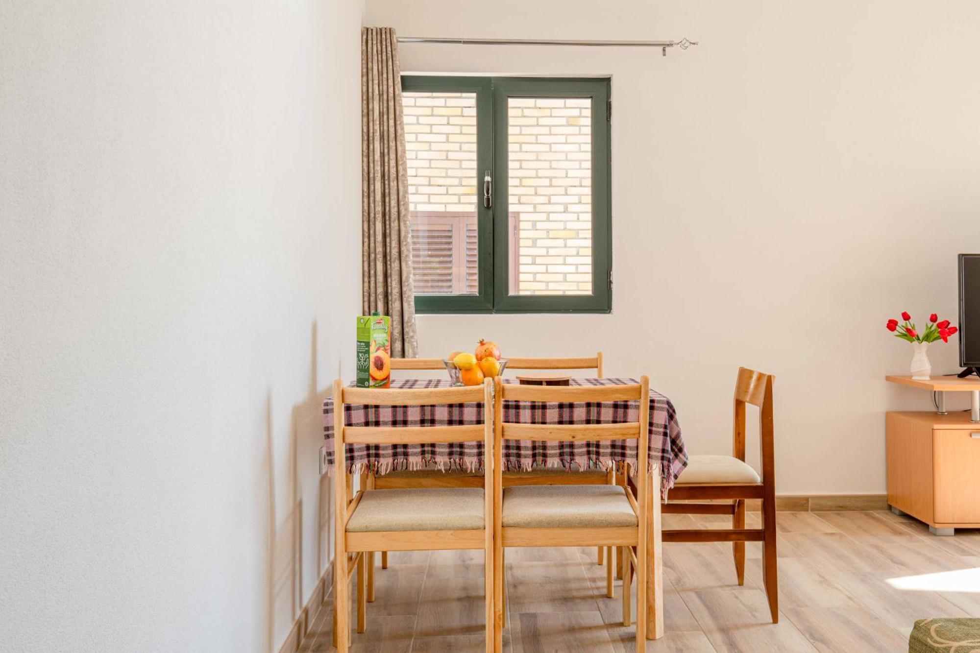 Apartmani Sonja I Branko Sutomore Exterior photo